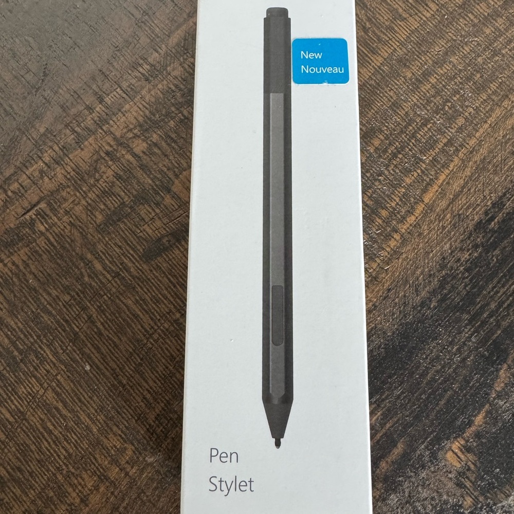 Microsoft Surface Black Stylus Pen Model 1776 - NWT